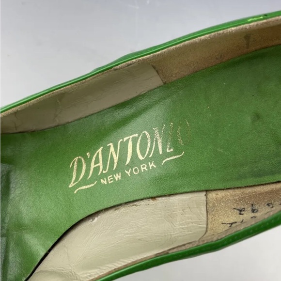 Lime green vintage pump shoes - Picture 3 of 6